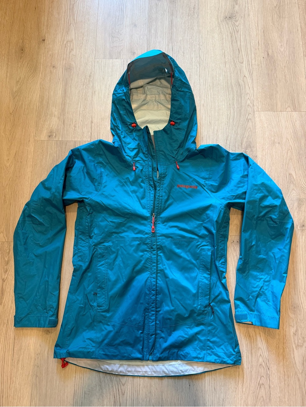 Patagonia Women’s Teal Hooded Waterproof Shell Jacket
